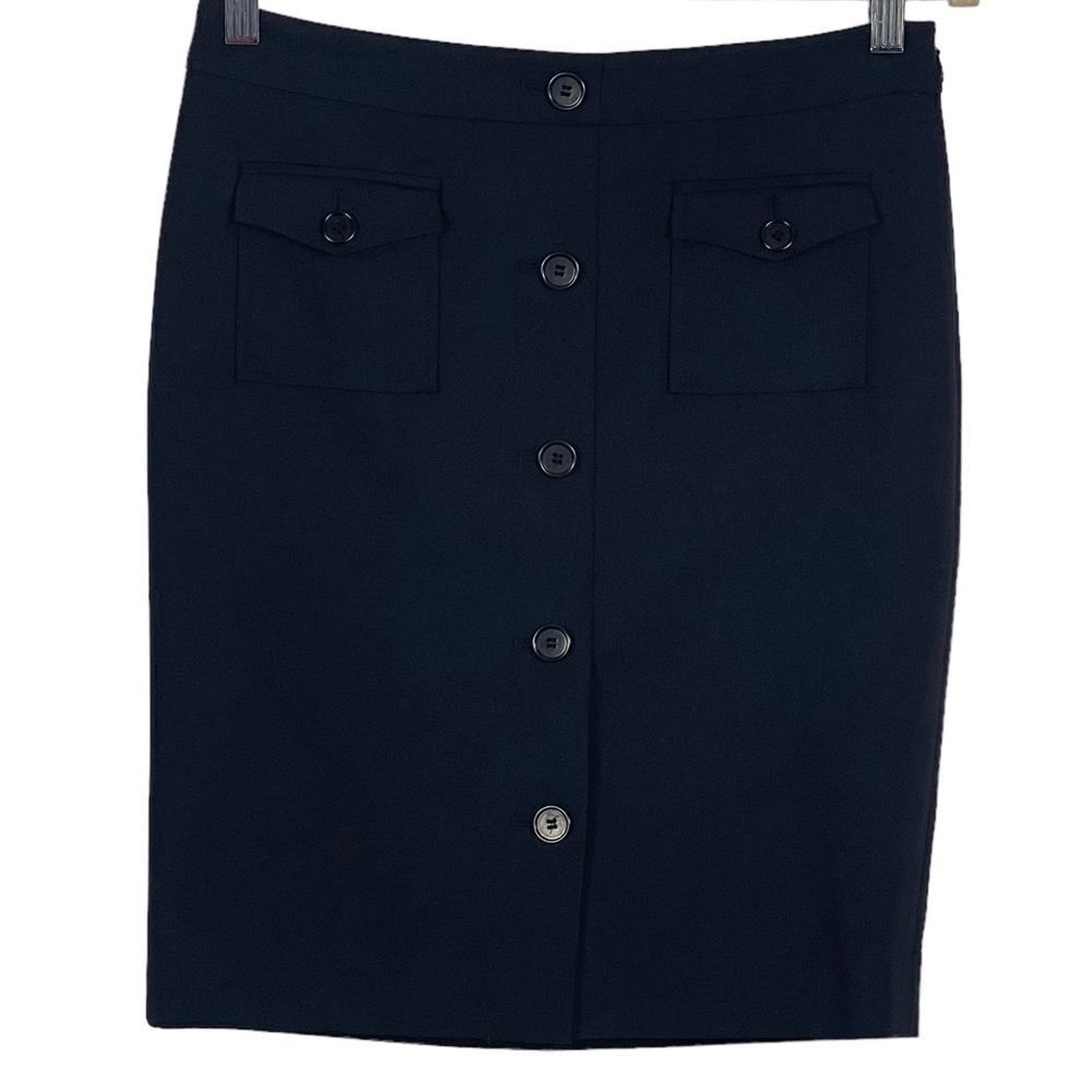 Ann Taylor NWT Navy Blue Skirt, size 4 Petite, Lined, side zipper
